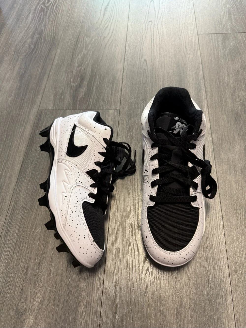 Air Jordan Stadium 90 TD Cleat 'White Black' HQ0210 100 Men's Size 8.5 New